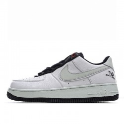 Nike Air Force 1'07 SE   DA8482 100