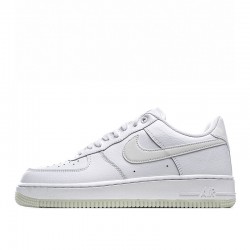 Wmns Air Force 1 '07 Essential 'Triple White'
   AO2132 101