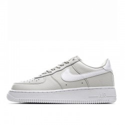 Nike Air Force 1 '07 'Light Bone'
   CT2302 001