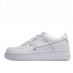 Wmns Air Force 1 '07 Essential 'Summit White Solar Red'
   CT1989 101