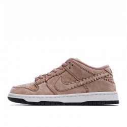 Nike  Dunk Low SB 'Pink Pig'
  CV1655 600