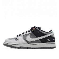 Nike  Dunk Low SB 'Camcorder'
  CV1659 001