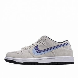 Nike  Dunk SB Low 'Truck It'
  CT6688 200