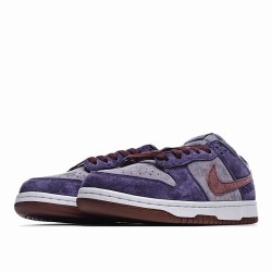 Nike  Dunk Low Retro Vol. 1 SP 'Plum'
  CU1726 500