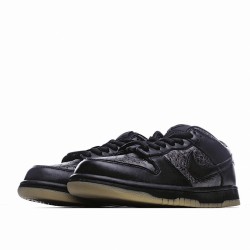 Nike  Dunk Low Pro Sb 'Ostrich'
  304292 003